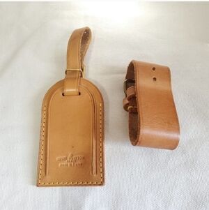 LOUIS VUITTON Vachetta Leather Luggage tag